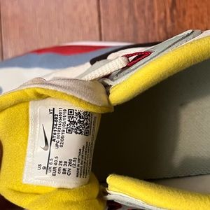 COPY - Womens Nike 270 React ‘Bauhaus’’